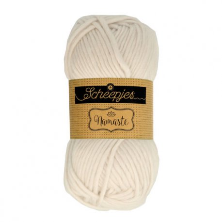 Namaste Scheepjeswol creme 615 Half Moon