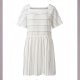 Burda 6117  Jurken en T-shirt van katoen, linnen, viscose, crepe of stofmenging