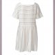 Burda 6117  Jurken en T-shirt van katoen, linnen, viscose, crepe of stofmenging