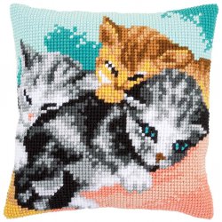 KRUISSTEEKKUSSEN KIT SNOEZELIGE KITTENS