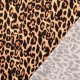 Viscose satijn stof met beige dierenhuid digitale print 211964.0001