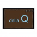 Della Q / Namaste Merk